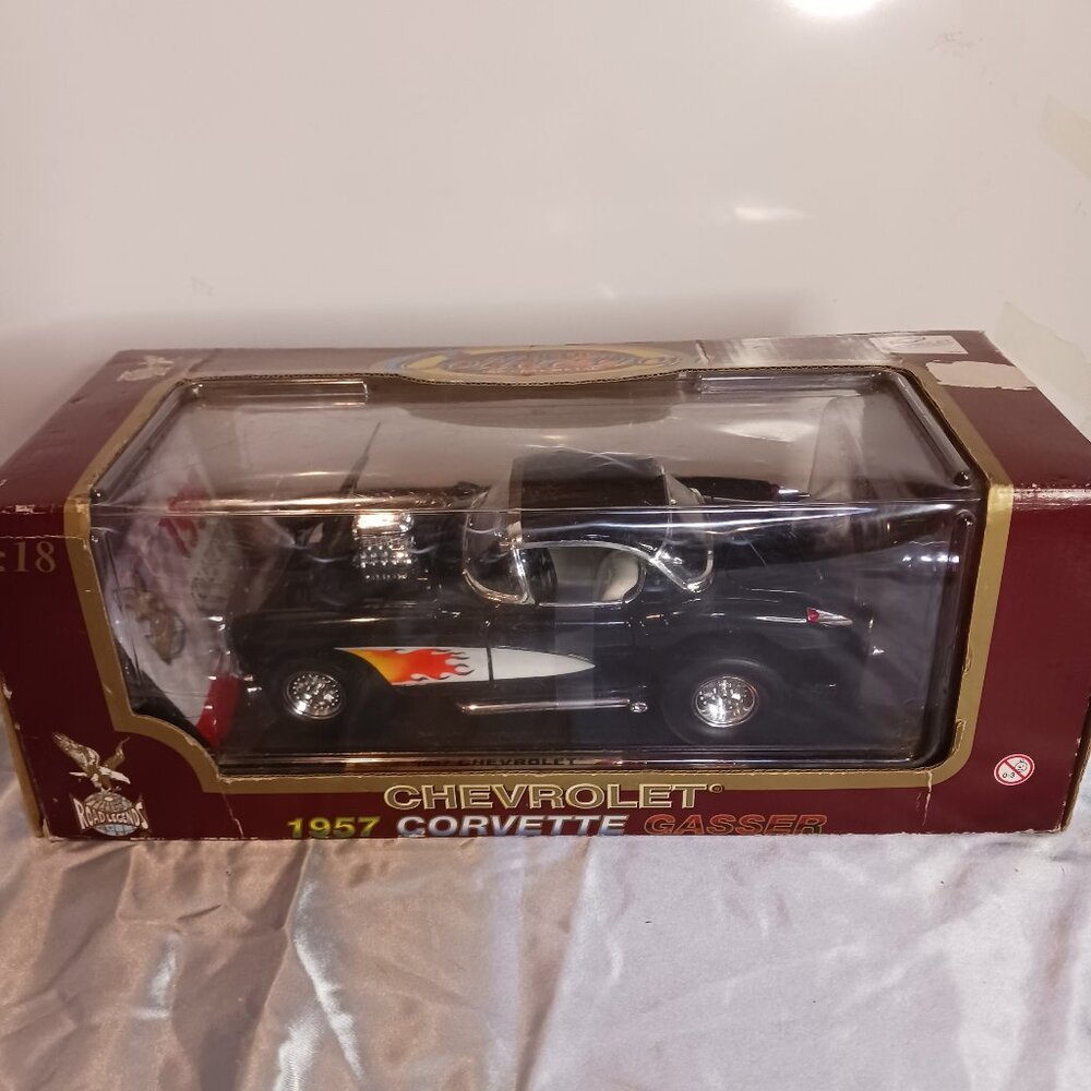 Road Legends 1957 Corvette Gasser Die Cast Car